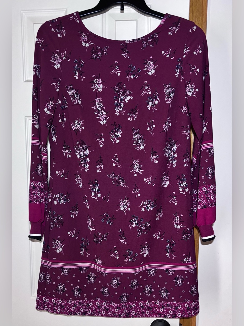 Maurices XS Burgundy Floral Long Sleeve Fall Dress V Back Border Print